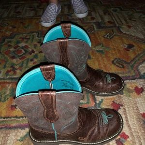 Ariat fat baby boots.